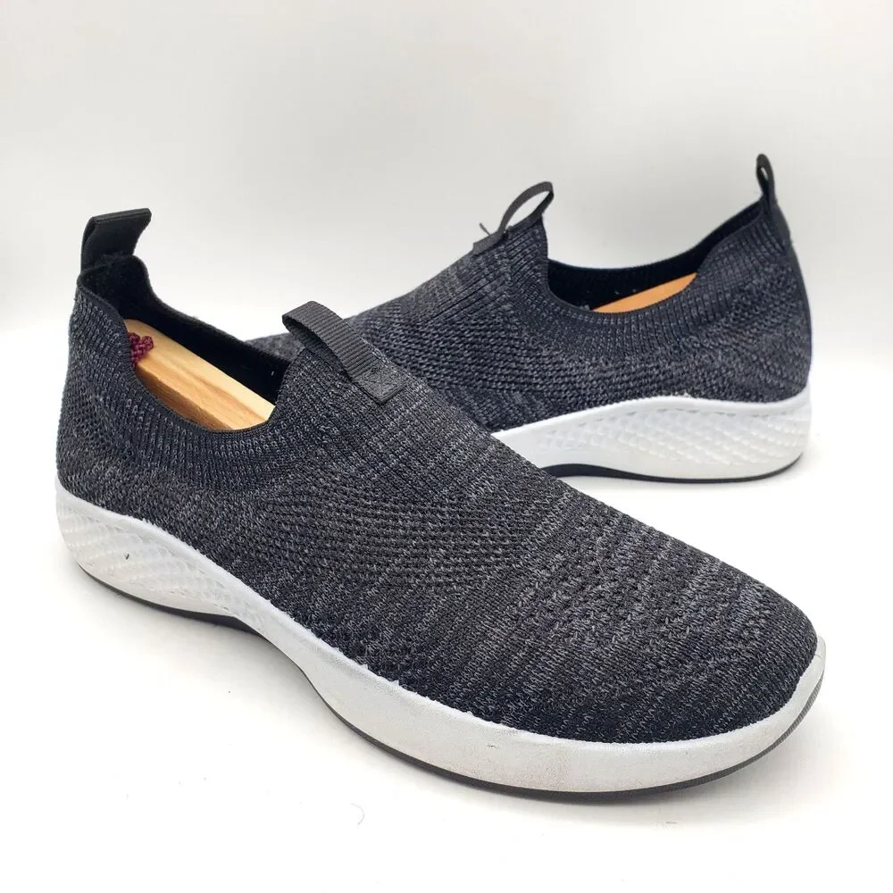 TOMMY BAHAMA Flint Knit Jogger Shoes Women's 8 Athletic Casual Slip On Sneaker